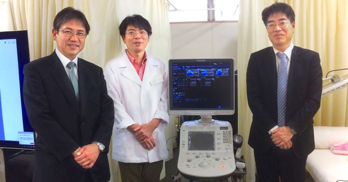 2018年2月14日、鈴鹿医療科学大学の山本教授・浦田教授が当院でエコー鍼灸の視察をご覧になる様子
